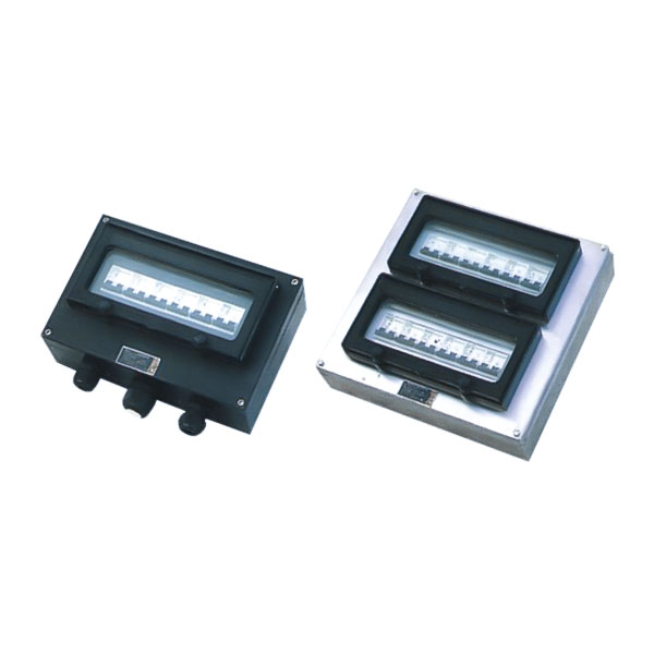 FXM(D)防水防塵防腐照明動(dòng)力配電箱